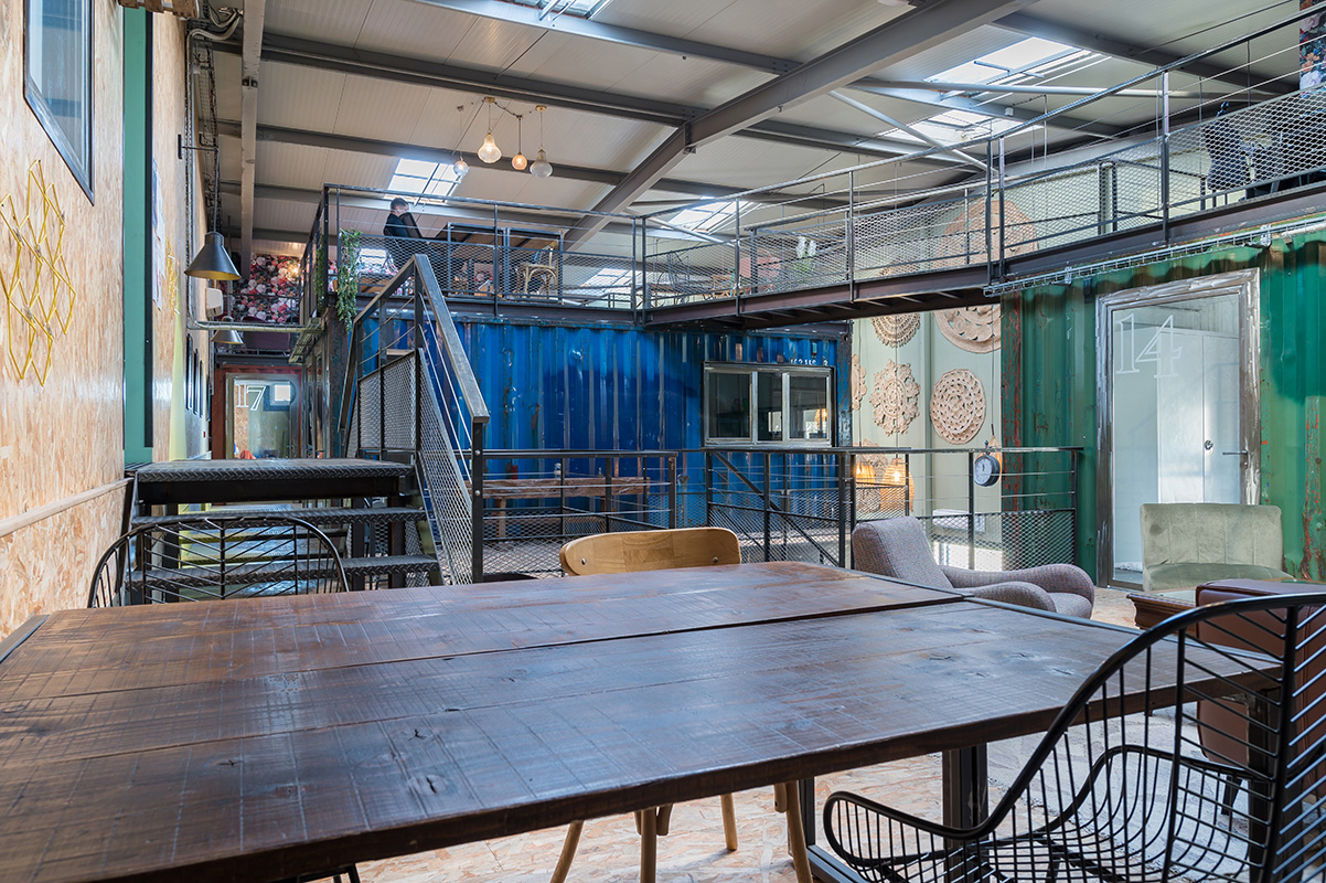 Réalisation d'un centre d’affaires B&Co à Lattes, concentrant de nombreux services.  